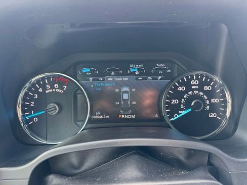 Used 2020 Ford F150 Lariat w/ Equipment Group 502A Luxury AWD/4WD image 12