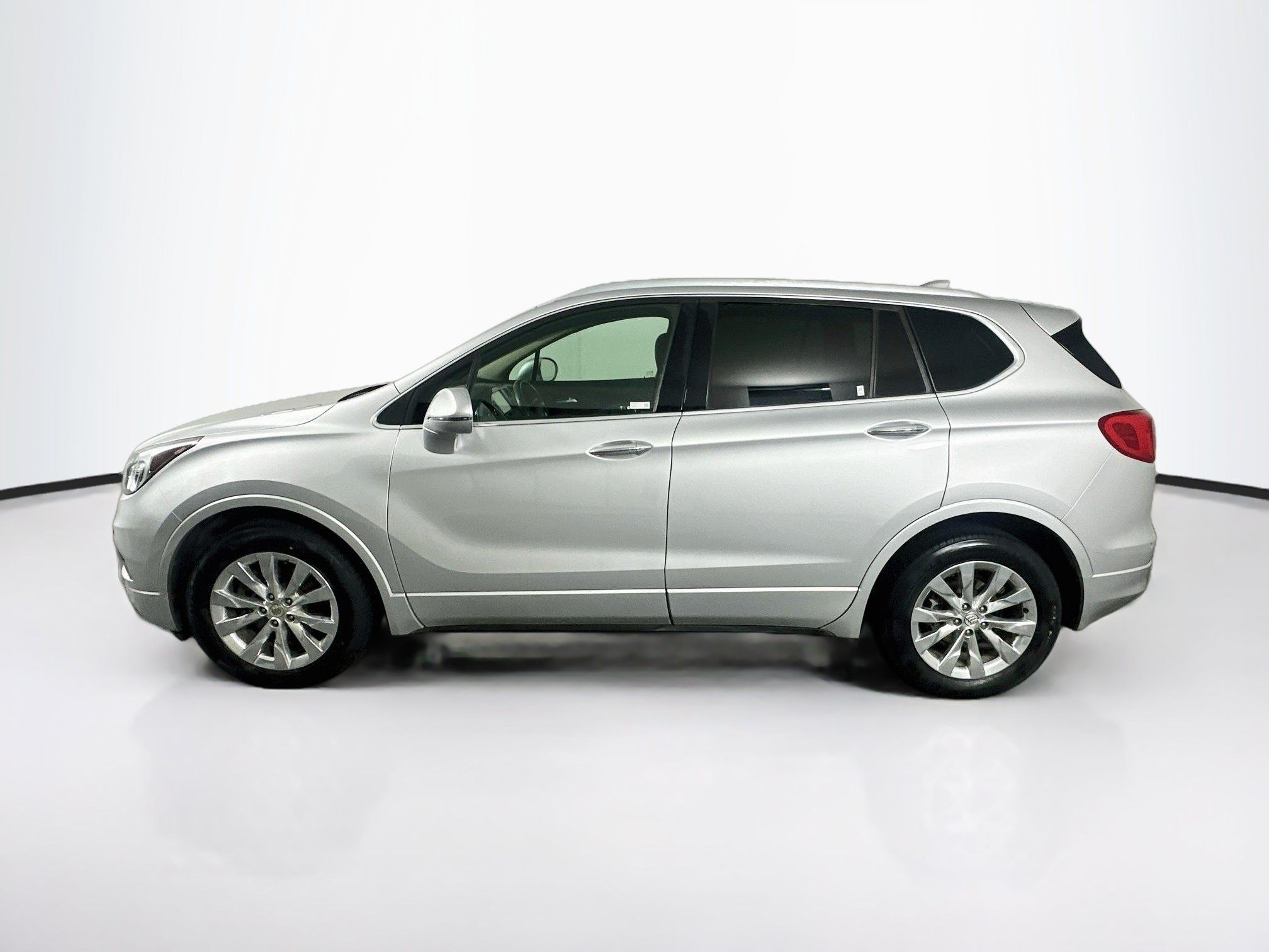 Used 2017 Buick Envision Essence FWD image 4