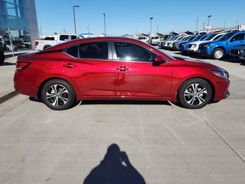 Used 2022 Nissan Sentra SV w/ Trunk Package image 4