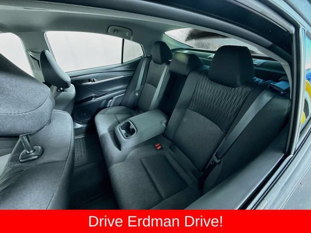 Used 2026 Toyota Camry LE w/ Convenience Package FWD image 8