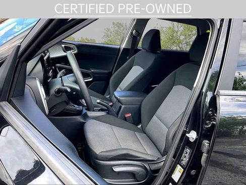 Certified 2023 Kia Soul LX w/ LX Technology Package FWD image 23