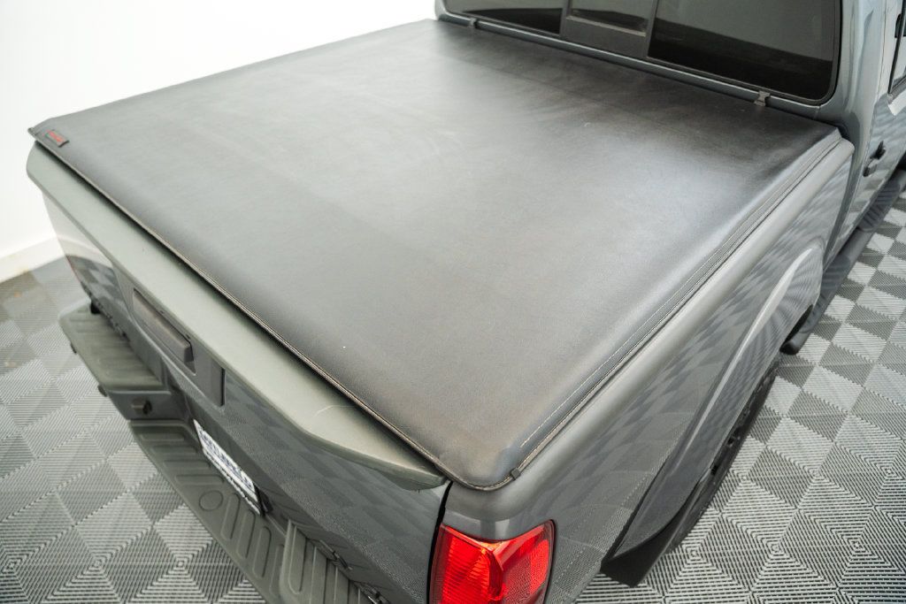 Used 2020 Nissan Frontier SV w/ Midnight Edition Floor Mats AWD/4WD image 11