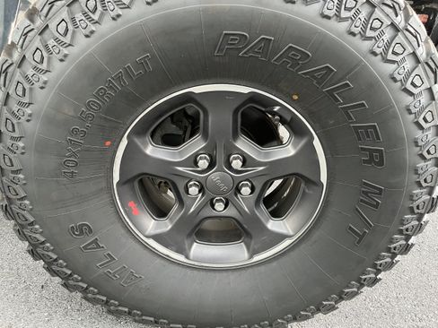 Used 2020 Jeep Wrangler Rubicon AWD/4WD image 7
