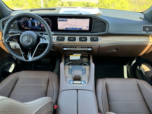 New 2025 Mercedes-Benz GLE 580 4MATIC image 32