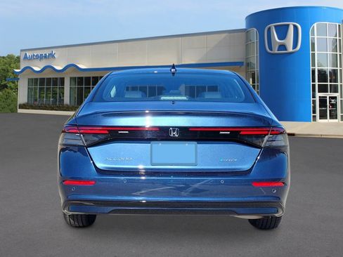 New 2026 Honda Accord EX-L image 4