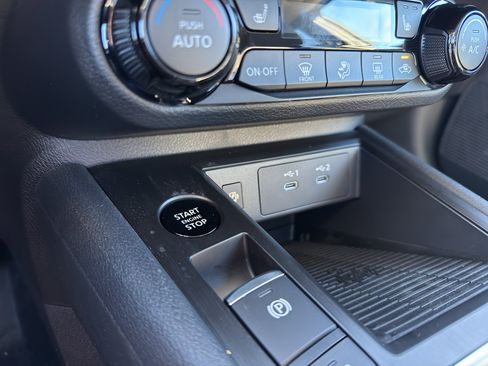 New 2026 Nissan Kicks SV image 20