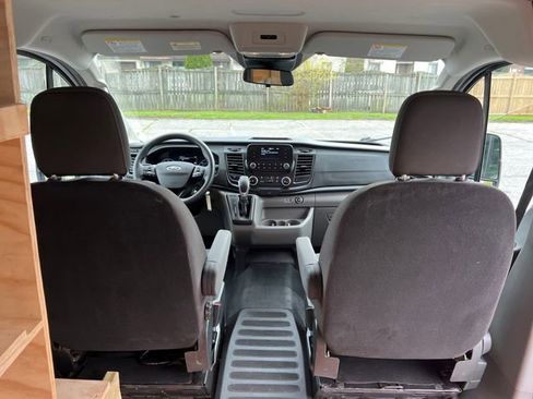 Used 2023 Ford Transit 250 Low Roof w/ Exterior Upgrade Package RWD image 33