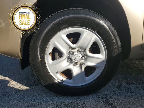 Used 2011 Toyota RAV4 2WD w/ 3rd Row image 10