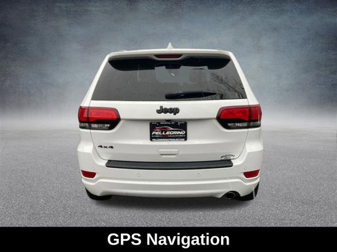 Used 2019 Jeep Grand Cherokee Altitude image 5