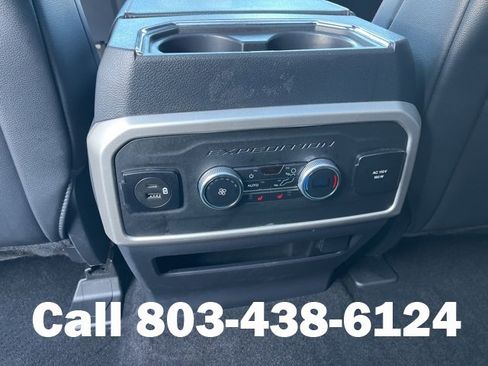 Used 2023 Ford Expedition Limited image 14