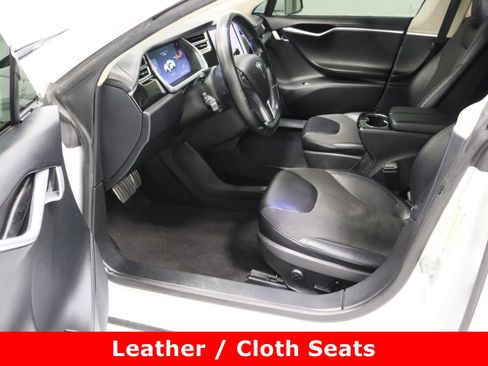 Used 2014 Tesla Model S P85 image 14