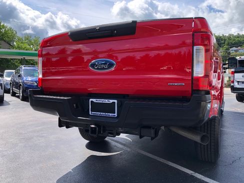 Used 2019 Ford F250 XL w/ Snow Plow Prep Package AWD/4WD image 5