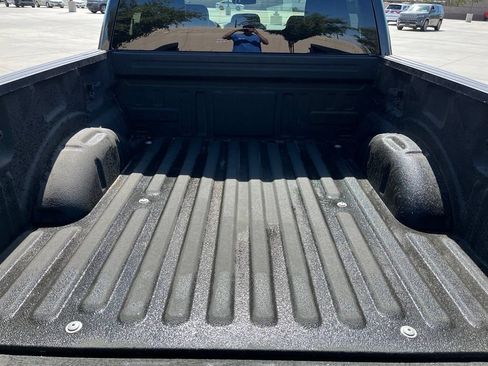 Used 2025 Ford F150 Lariat AWD/4WD image 12