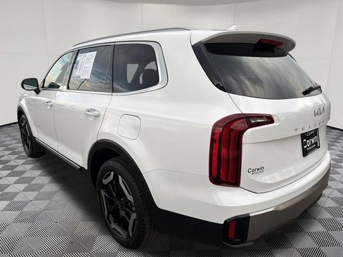 Used 2025 Kia Telluride S AWD/4WD image 5