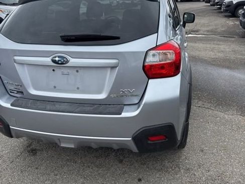 Used 2014 Subaru Crosstrek 2.0i Premium w/ Moonroof Package image 5