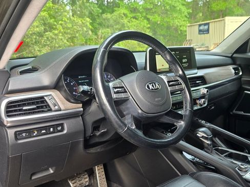 Used 2020 Kia Telluride SX w/ SX Prestige Package image 10
