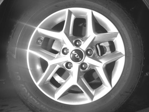 Used 2025 Kia Soul LX w/ LX Technology Package FWD image 13