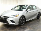 Used 2019 Toyota Camry XSE image 2