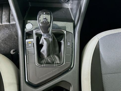 Used 2025 Volkswagen Taos S image 24