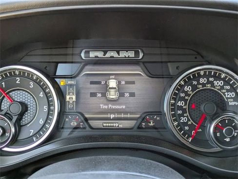 New 2025 RAM 1500 Big Horn image 30