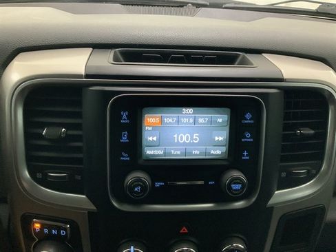 Used 2019 RAM 1500 Classic SLT image 26