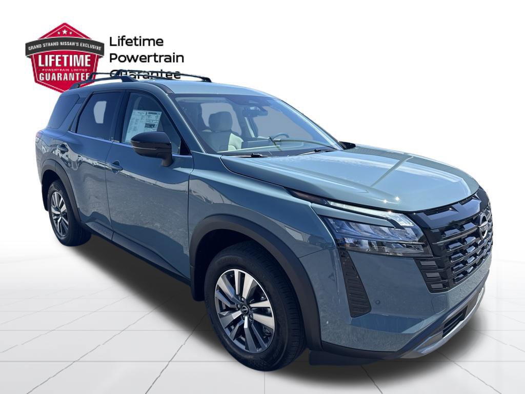 New 2026 Nissan Pathfinder SL FWD image 3