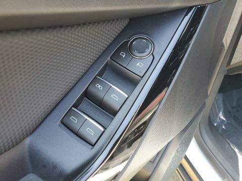 New 2026 Chevrolet Equinox RS w/ Safety and Technology Package FWD image 20
