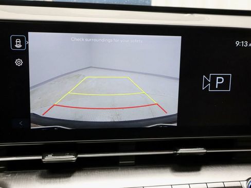 Certified 2025 Hyundai Kona SEL FWD image 2