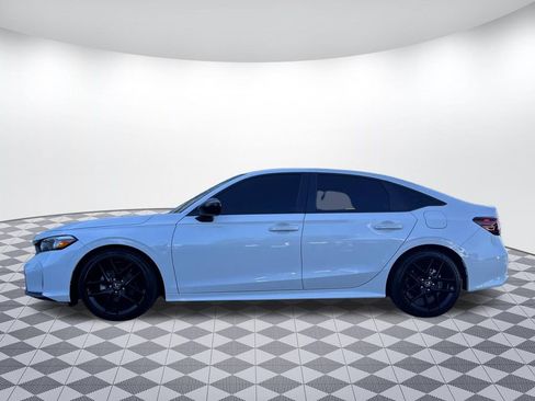 Used 2025 Honda Civic Sport image 4