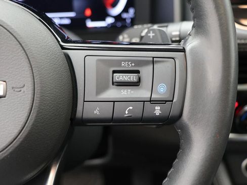 Used 2023 Nissan Rogue Platinum w/ Platinum Premium Package image 22