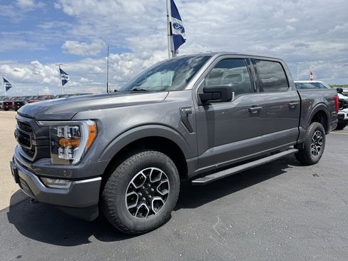 Used 2022 Ford F150 XLT w/ Equipment Group 302A High image 6