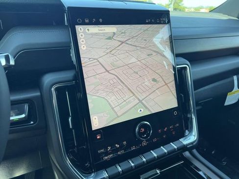 New 2026 GMC Yukon XL Denali w/ Advanced Technology Package RWD image 18