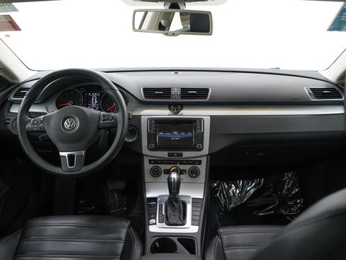 Used 2016 Volkswagen CC R-Line FWD image 13