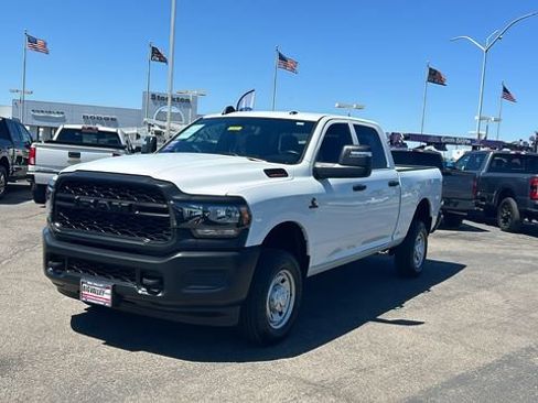 Used 2024 RAM 2500 Tradesman AWD/4WD image 8