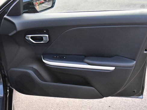 Used 2025 Kia K4 GT-Line w/ GT-Line Sunroof Package image 48