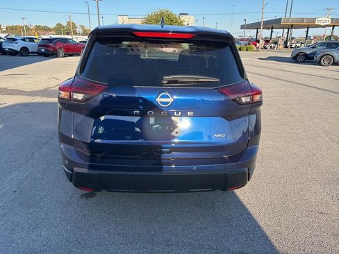 New 2026 Nissan Rogue SV AWD/4WD image 4