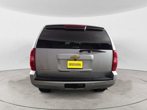Used 2013 Chevrolet Tahoe LT w/ Luxury Package AWD/4WD image 4