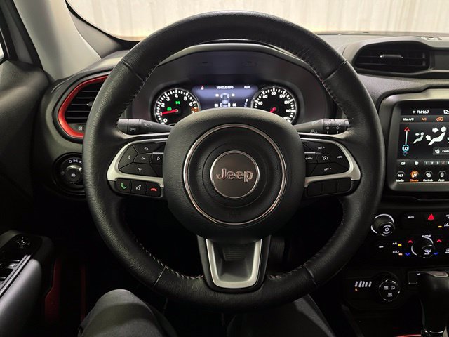 Used 2021 Jeep Renegade Trailhawk AWD/4WD image 18