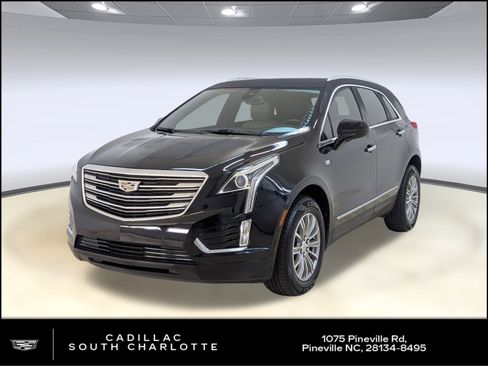 Used 2017 Cadillac XT5 Luxury w/ Driver Awareness Package image 1
