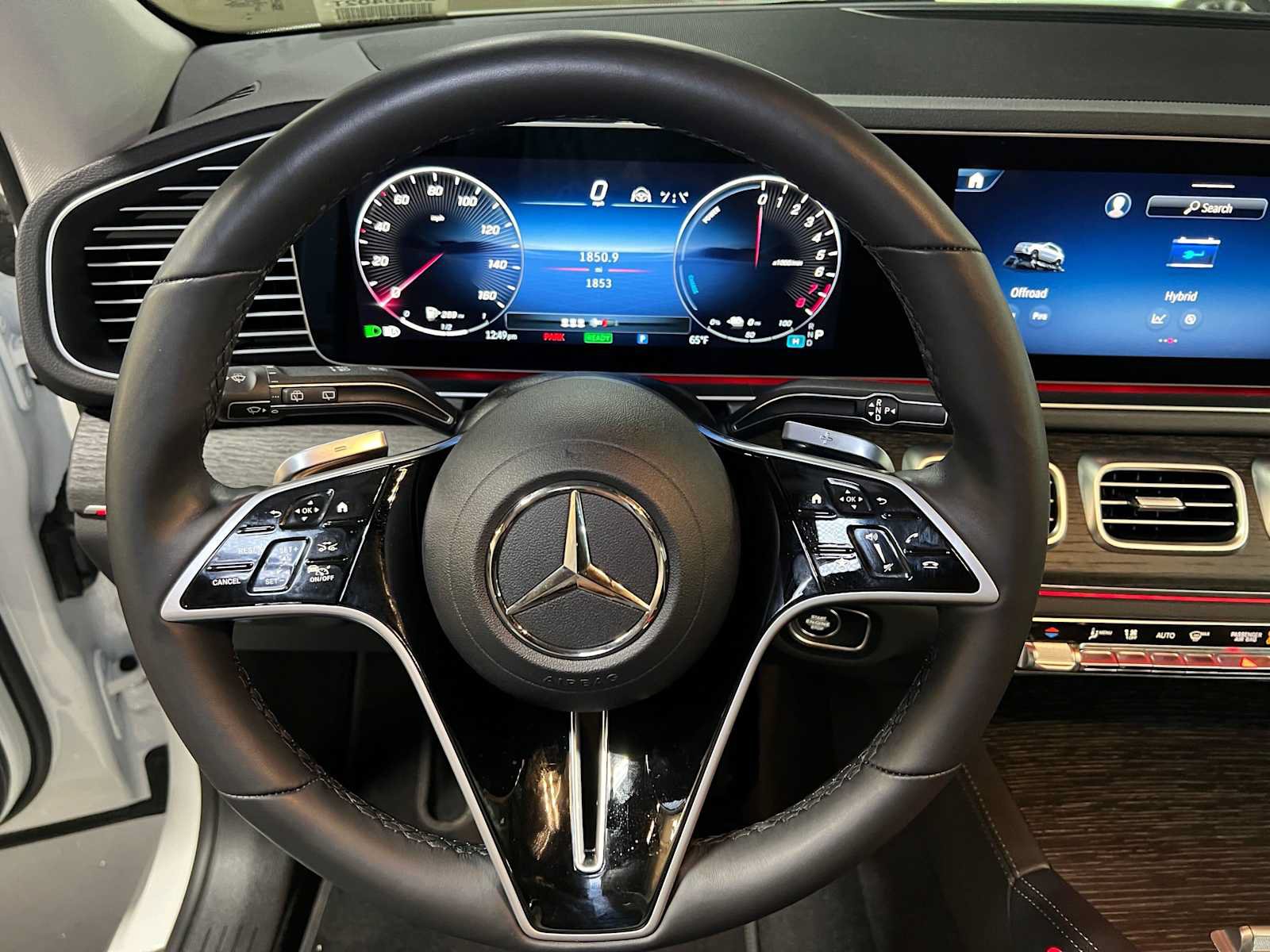 Used 2026 Mercedes-Benz GLE 450e 4MATIC image 28