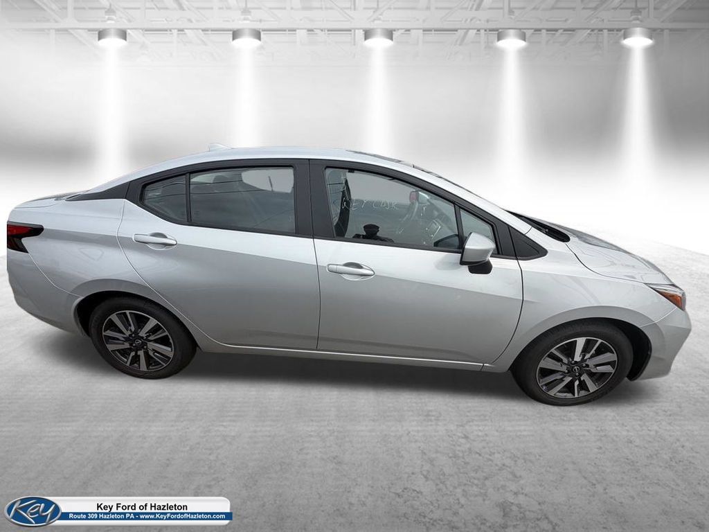 Used 2024 Nissan Versa SV FWD image 11