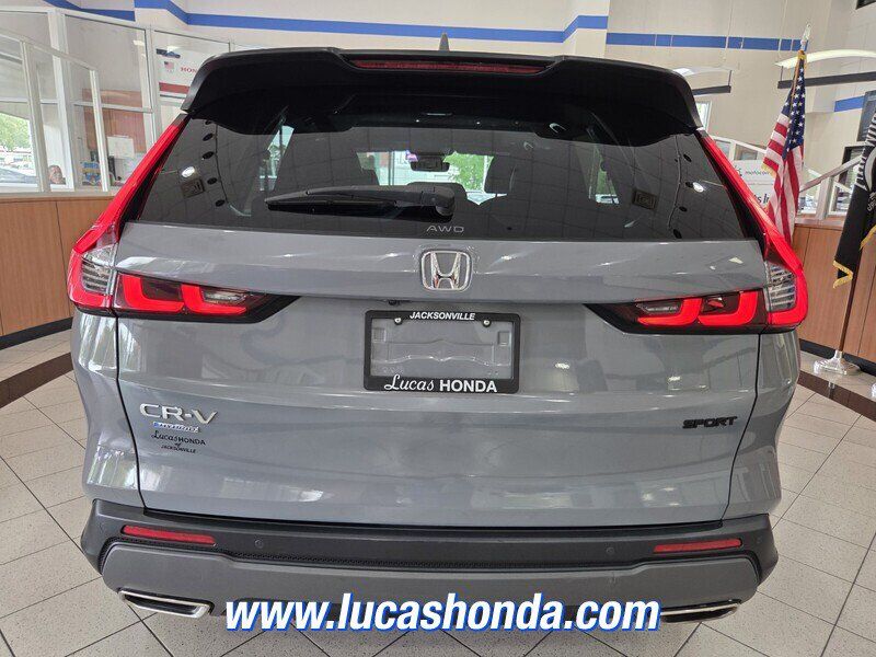 Used 2025 Honda CR-V Sport-L image 5