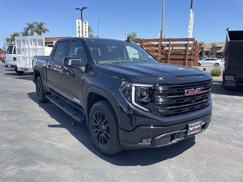 New 2026 GMC Sierra 1500 Elevation w/ Preferred Package RWD image 3