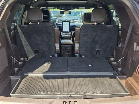 Certified 2022 Ford Explorer King Ranch w/ Class IV Trailer Tow Package RWD image 13