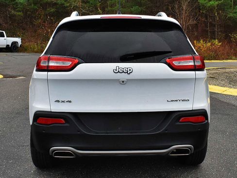 Used 2016 Jeep Cherokee Limited w/ Luxury Group image 7
