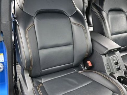 Used 2023 Ford Bronco Badlands image 16