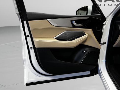 Certified 2025 Acura MDX SH-AWD image 36