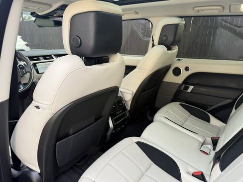 Used 2020 Land Rover Range Rover Sport HSE Dynamic image 19