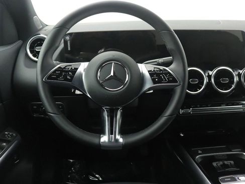 Certified 2026 Mercedes-Benz GLA 250 image 10