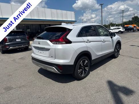 Used 2025 Mitsubishi Eclipse Cross SE AWD/4WD image 3